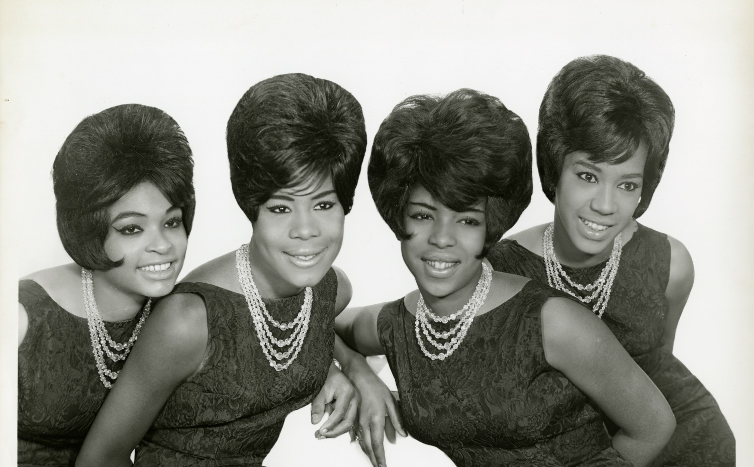 marvelettes please mr postman who sampled