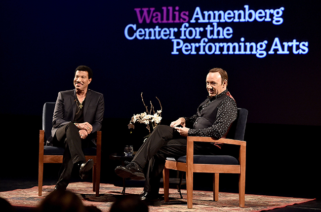 BEVERLY HILLS, CA - FEBRUARY 10:  Recording artist Lionel Richie (L) and actor Kevin Spacey speak onstage during Arts & Ideas: An Evening with Lionel Richie at Wallis Annenberg Center for the Performing Arts on February 10, 2016 in Beverly Hills, California.  (Photo by Mike Windle/WireImage)